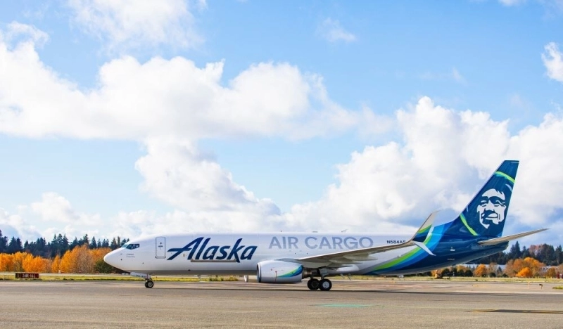 Alaska Airlines Cargo plane