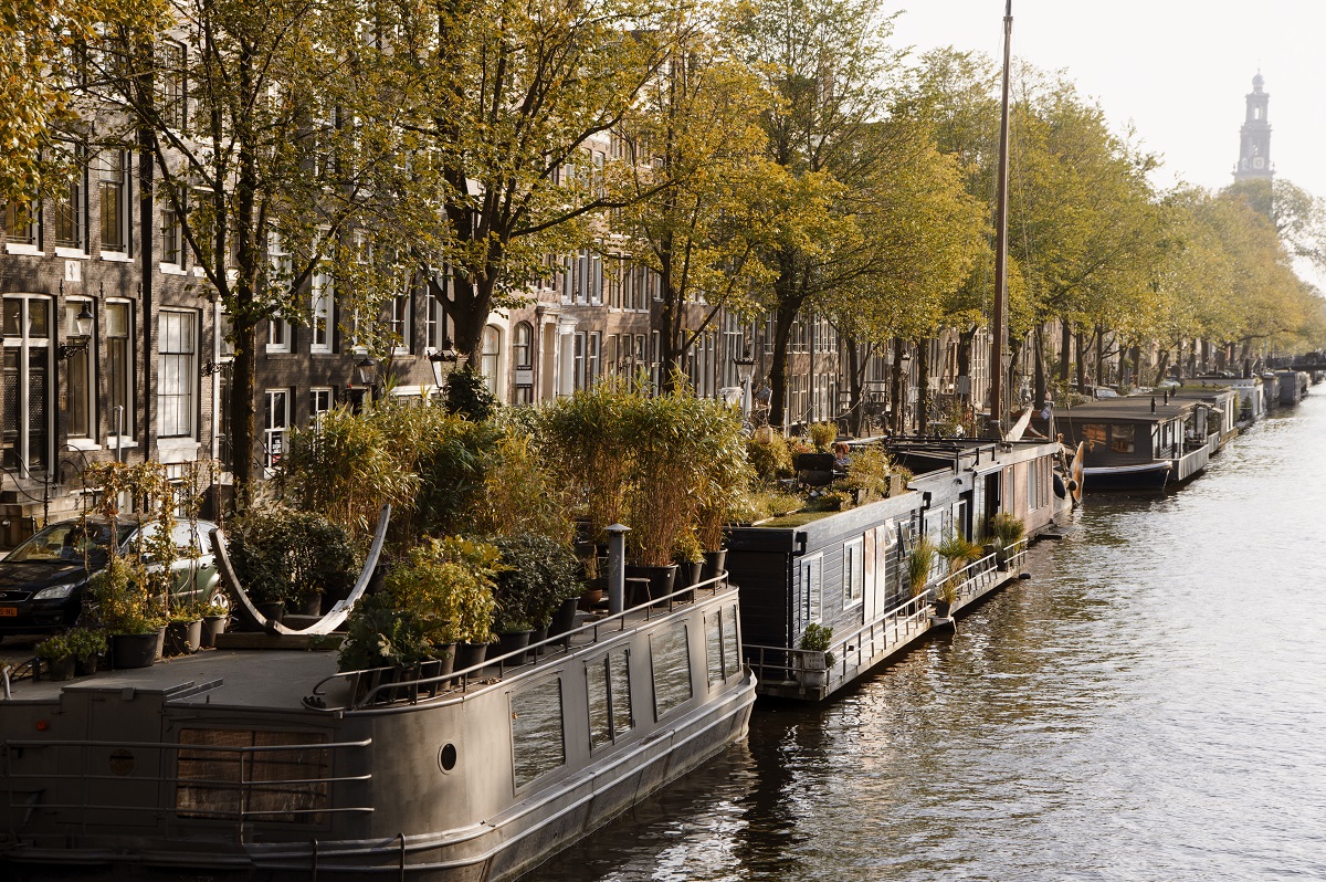 houseboats and canals in Amsterdam